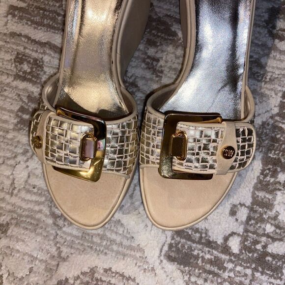 Stuart Weitzman Women Wedge 8.5 Chunky Metallic Gold Silver Clipper Platform - Picture 3 of 10